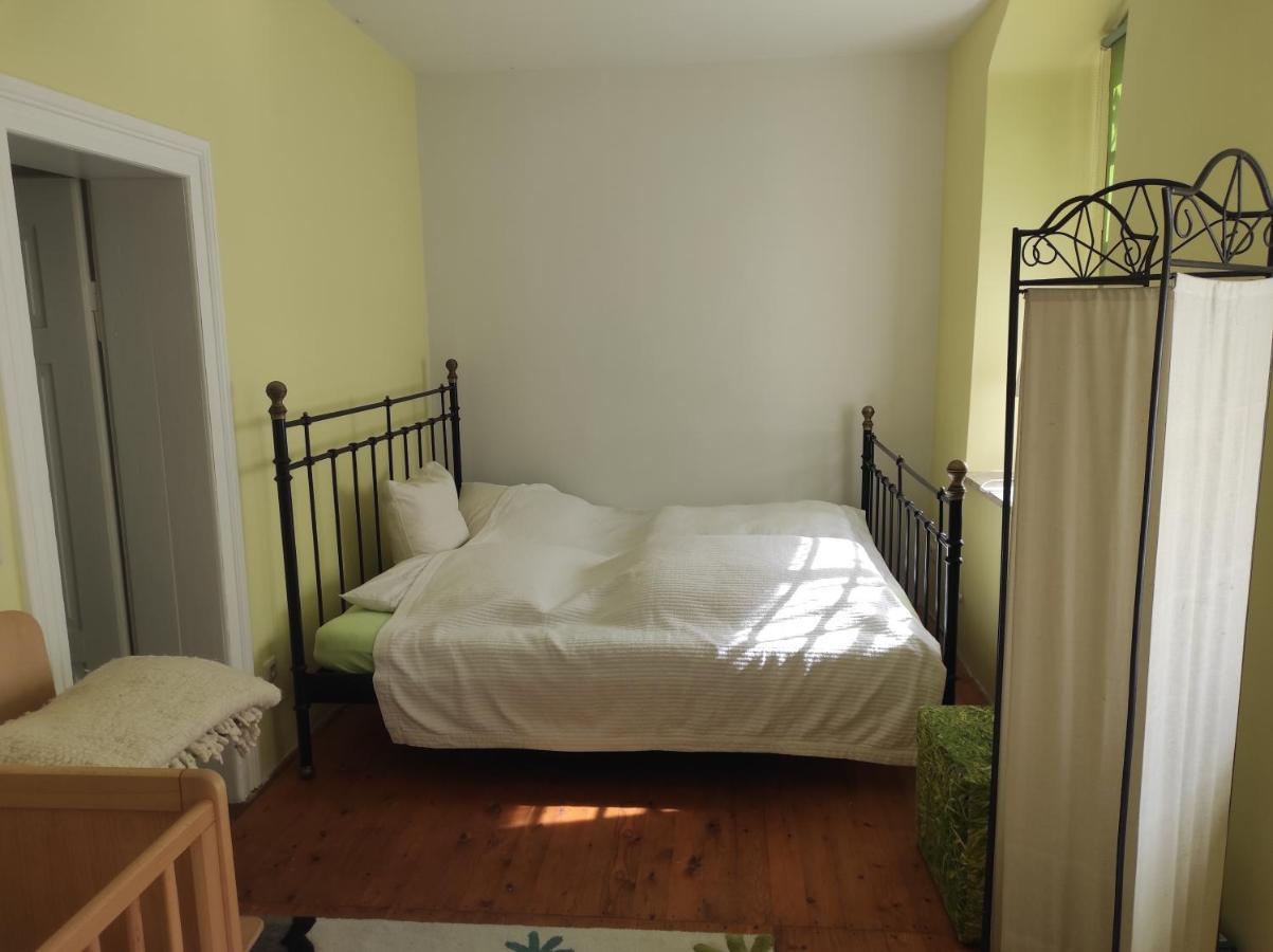 Schoene Gemuetliche Ferienwohnung Am Saaleradweg Grosseutersdorf Kültér fotó